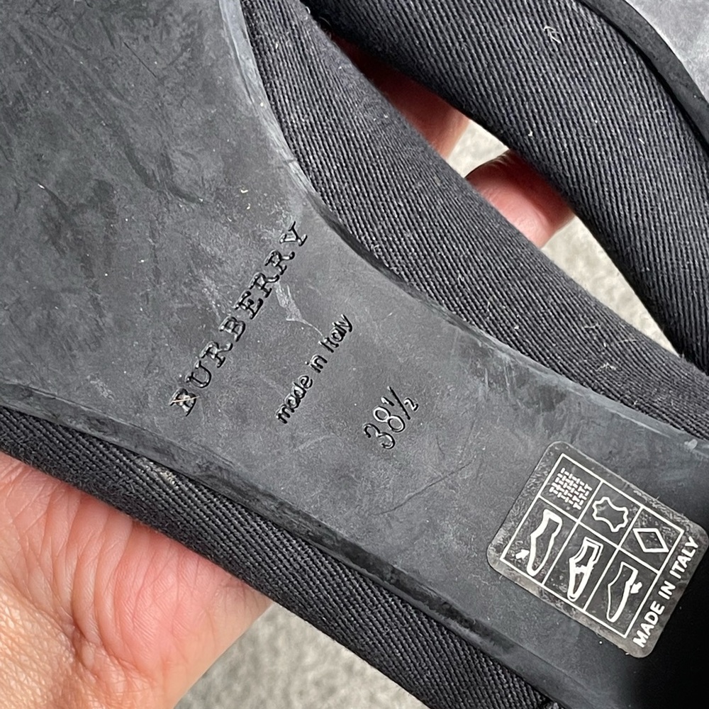 Authentic vintage Burberry women kitten heels - Picture 7 of 9